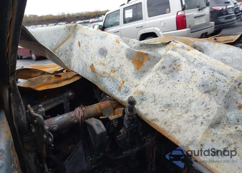 2016 Hyundai Veloster из США, поврежденный, VIN KMHTC6AD8GU266941